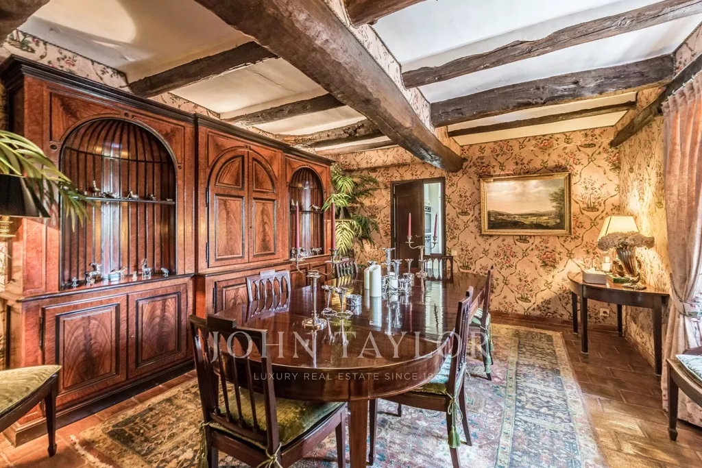 Salle à manger - Bastide Luxueuse avec Piscine à Grasse