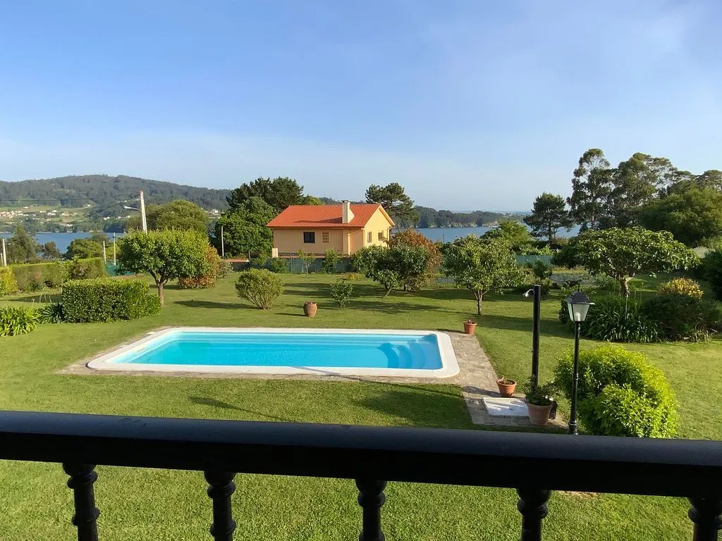 Piscine - Chalet with Sea Views and Pool in Ares