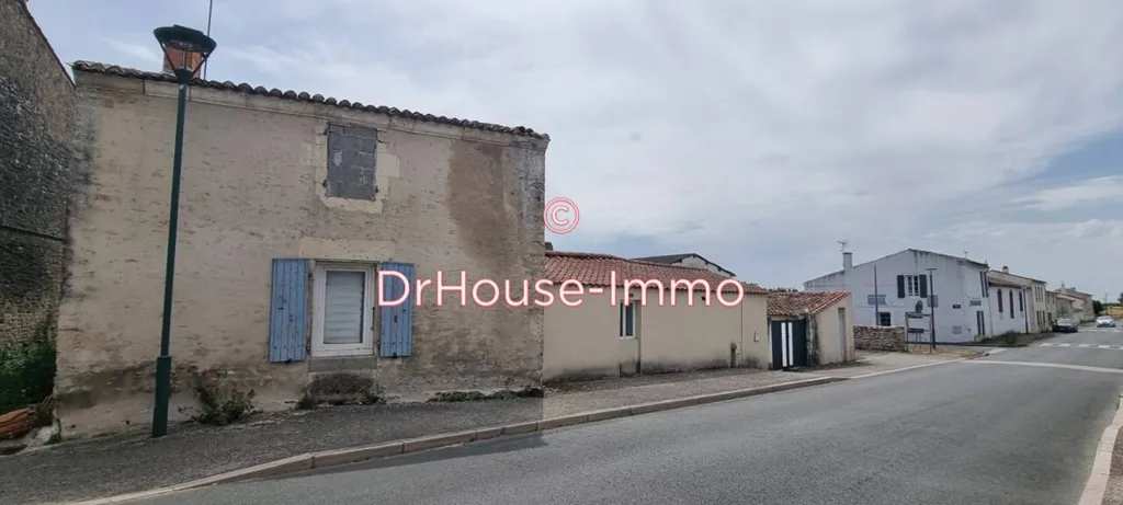 Extérieur - Maison en Pierre avec Terrasse à Triaize