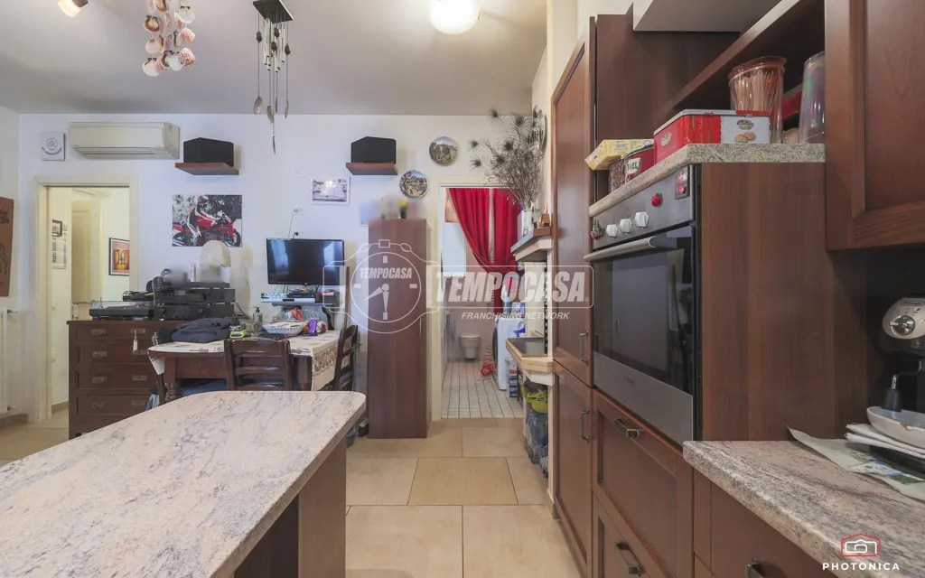 Kitchen - Ground Floor Apartment with Private Garden in Marina Romea