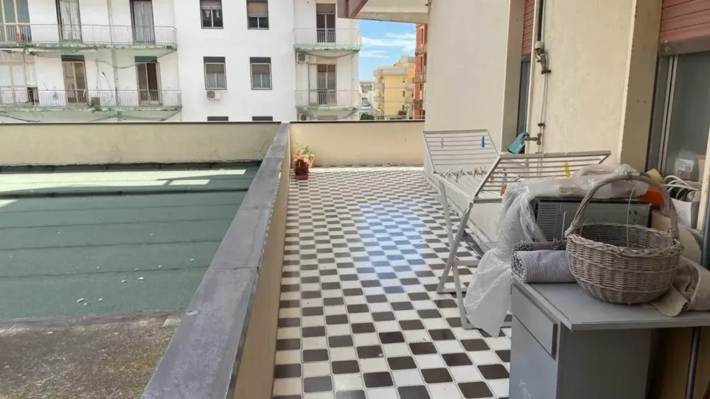 Balcon - 5-Room Apartment in Quiet Area, Siracusa