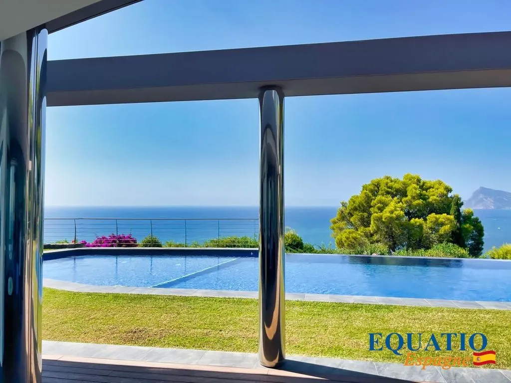 Pool - Luxury House with Seafront Views in Altea