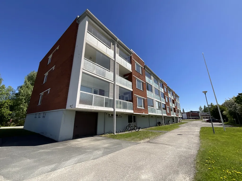 Extérieur - Bright 2-Bedroom Apartment with Balcony in Nilsia
