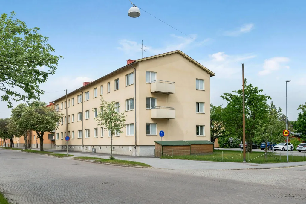Exterior - Apartment with Parking in Södertälje