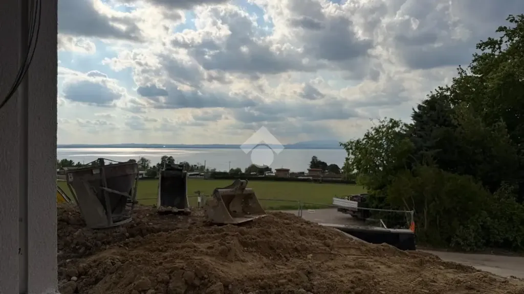 Pièces - Modern Villa with Lake View in Lazise