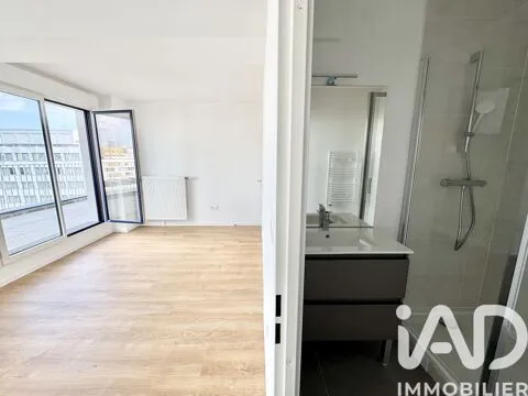 Chambres - Appartement 5 Pièces avec Terrasse à Atlantis