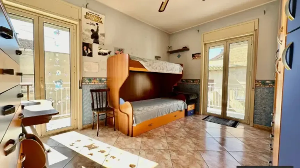 Magamistoad - Terraced House with Office Space in Canicattì