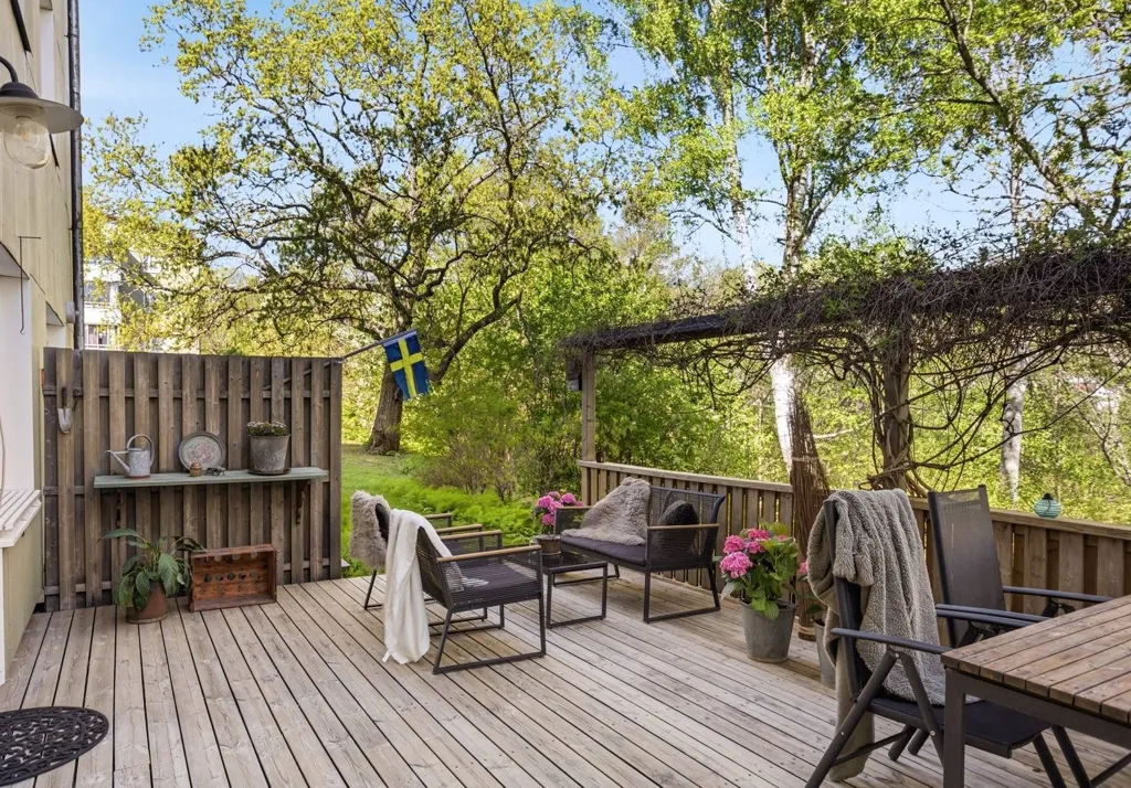 Terrasse - Apartment with Garden in Åby