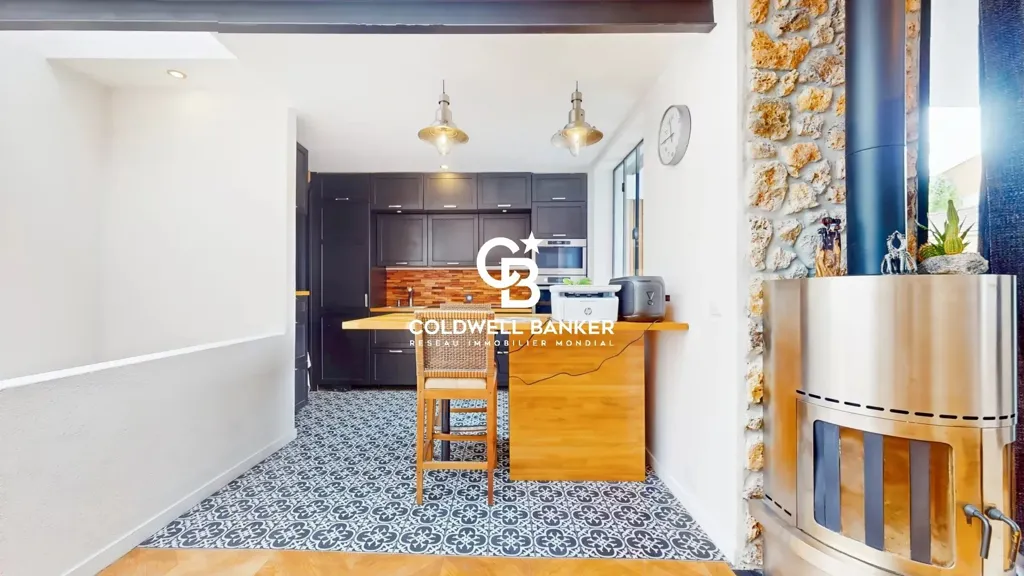 Kitchen - Industrial Loft with Terrace near Paris