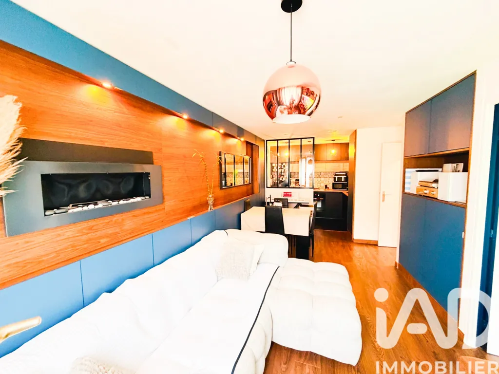 Séjour - Appartement T2 avec Parking à Claye-Souilly