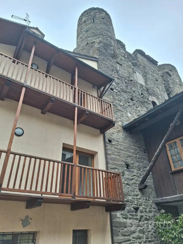 Maison 11 pièces à IT