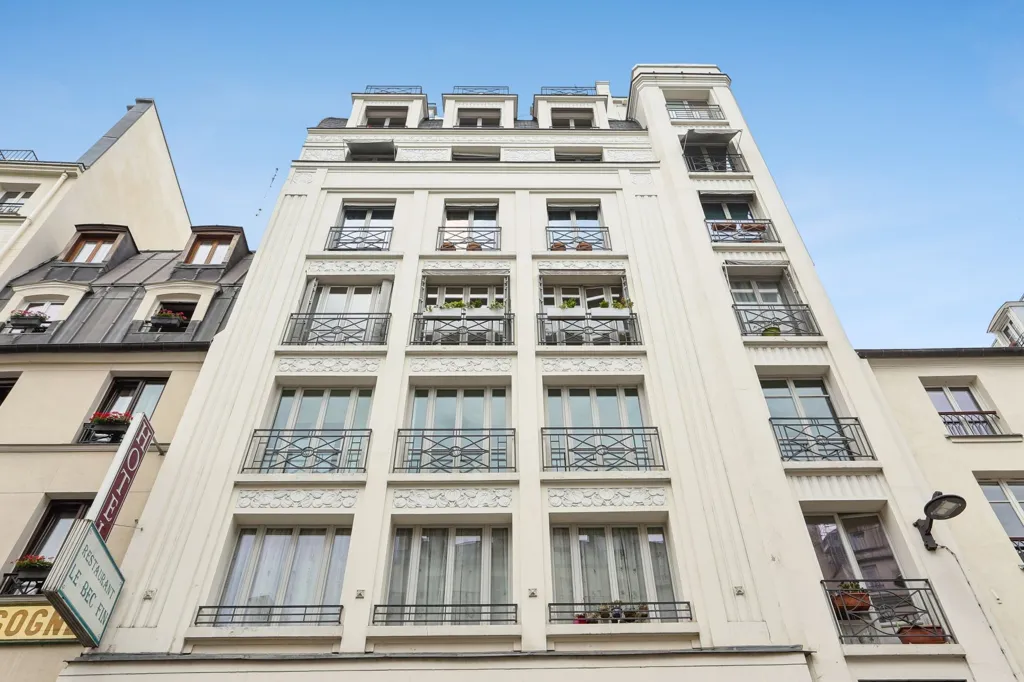 Extérieur - Appartement Luxe avec 4 Chambres à Paris 10ème
