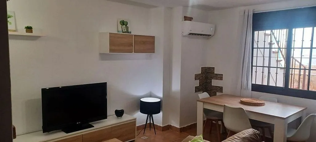 Terraced House with Terrace in Monda