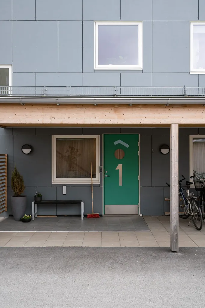 Esik - Modern Apartment with Balcony in Sörböle