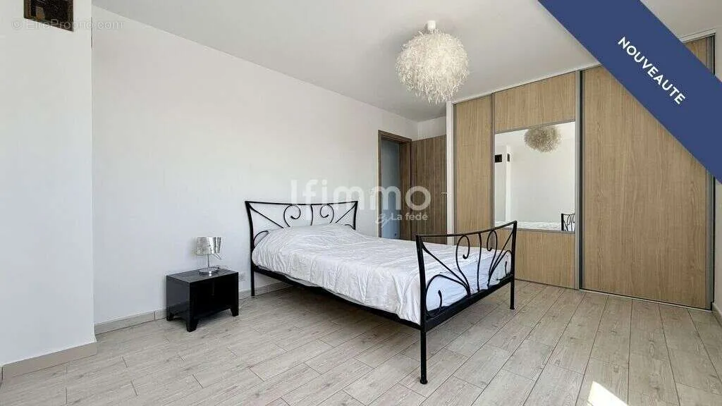 Chambres - Maison Moderne avec Piscine à Wittenheim