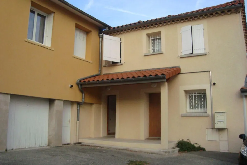 Extérieur - Appartement Duplex avec Garage à Privas