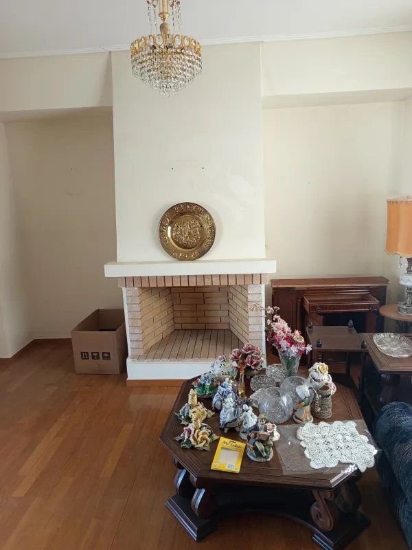 Soggiorno - Bright Corner Apartment with Balcony in Dafni