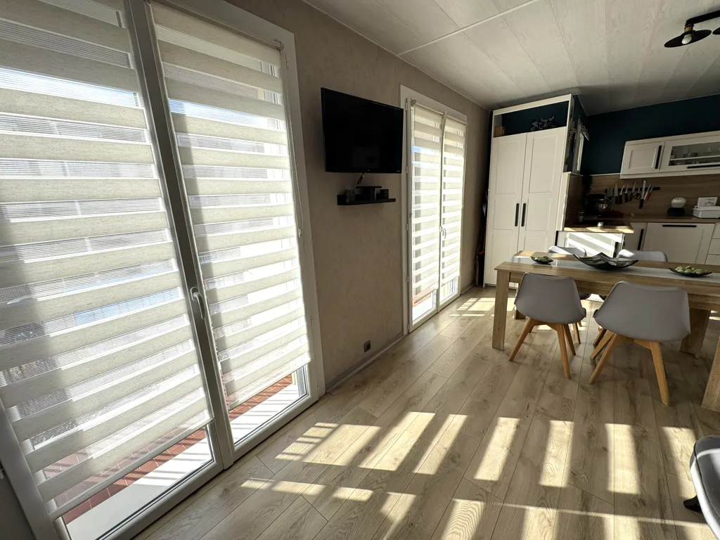 Söögituba - Renovated 2-Bed Flat with Balcony in Grau-du-Roi