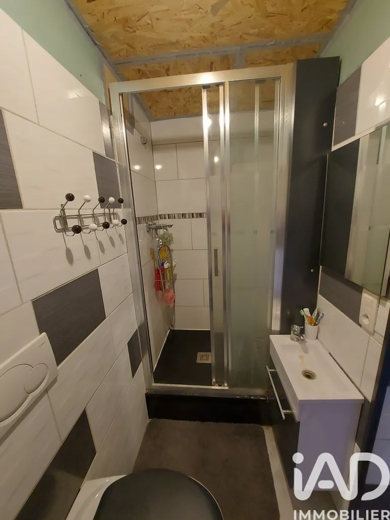 Salles de bain - Maison avec Jardin et Terrasse à Bonlieu