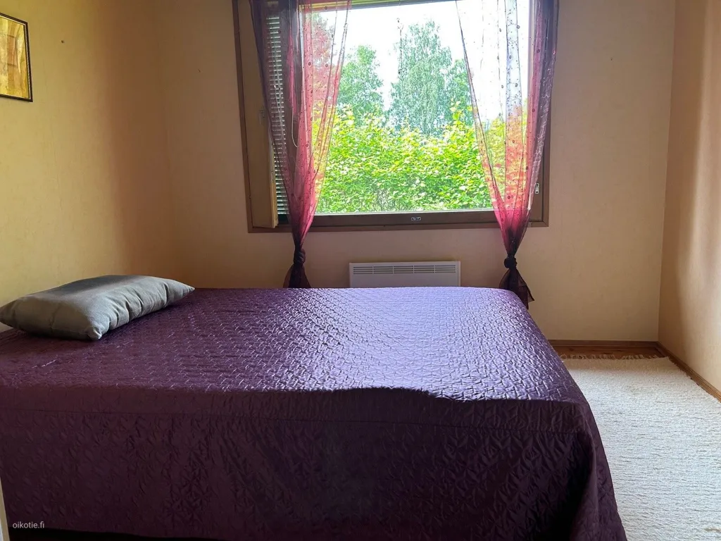 Magamistoad - Two Detached Cottages with Garden in Toejoki, Pori