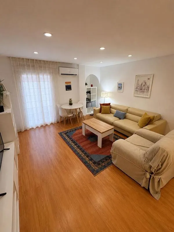 Séjour - Student-Friendly Flat with Balcony near Murcia