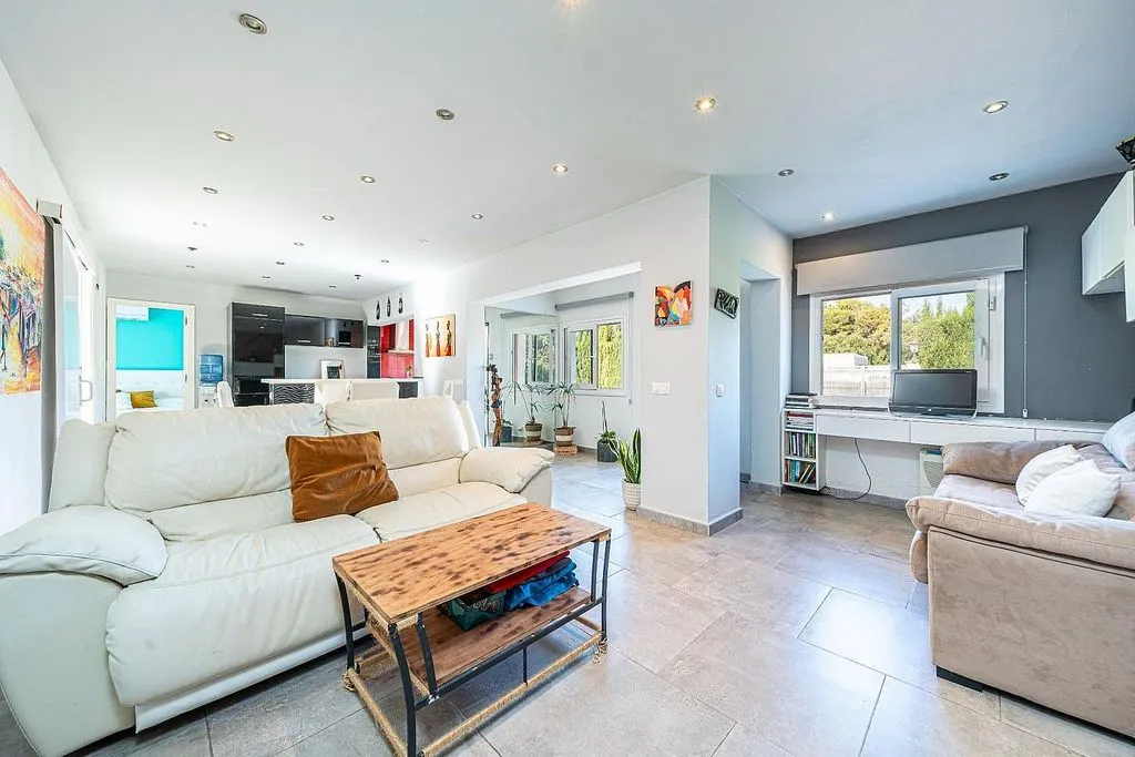 Living Room - Chalet with Pool and Terrace in Cala Romántica