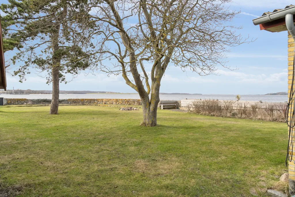 Giardino - Villa with Waterfront Access in Roskilde
