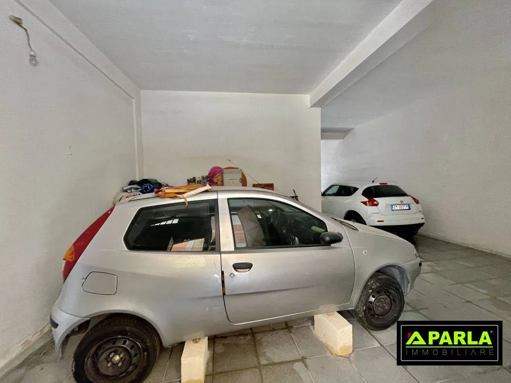Garaaž - Newly Built Apartment with Private Garden in Canicattì