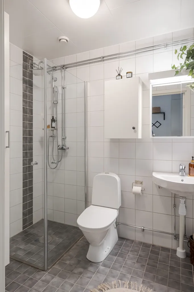 Salles de bain - Co-op Apartment with Balcony in Billingstad
