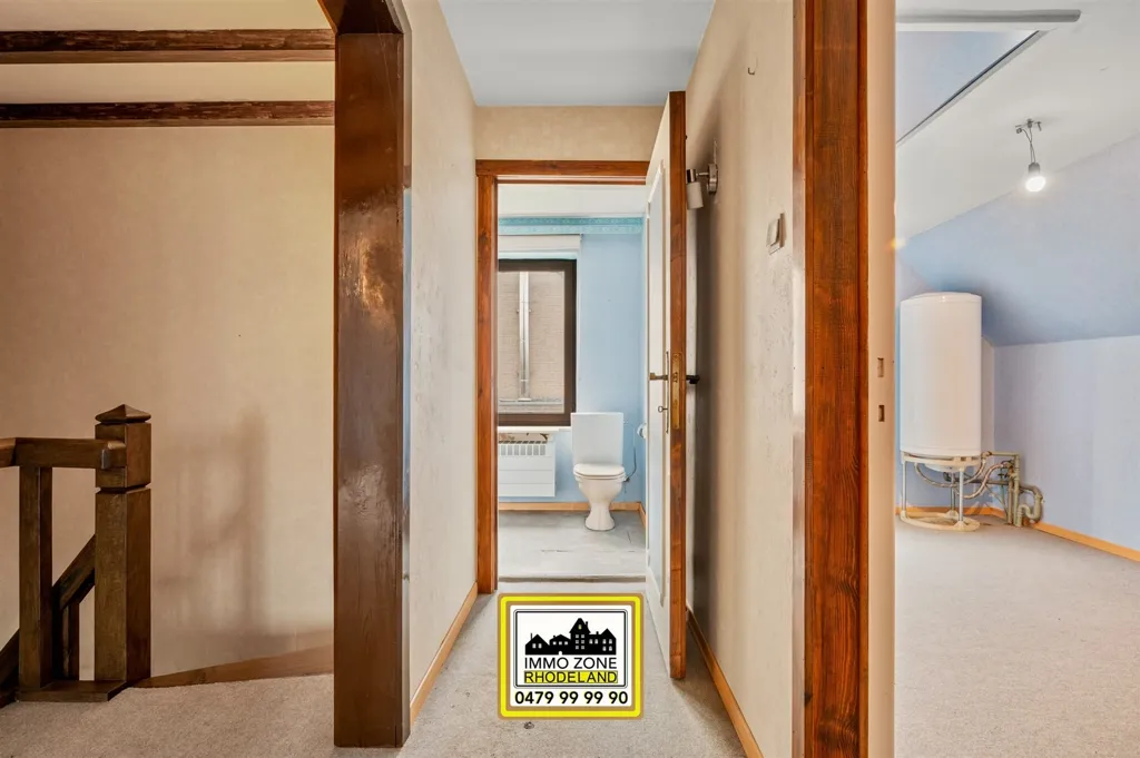 Hallway - Spacious Bungalow with Garden in Oosterzele