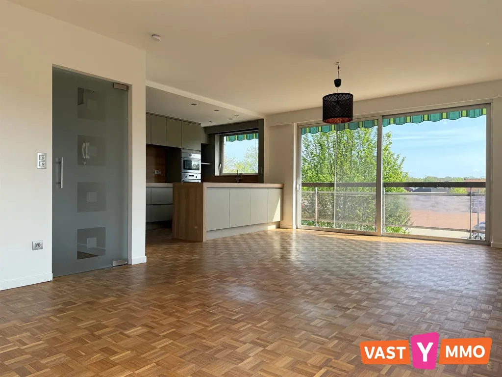 Séjour - Appartement Lumineux avec Terrasse à Kalmthout