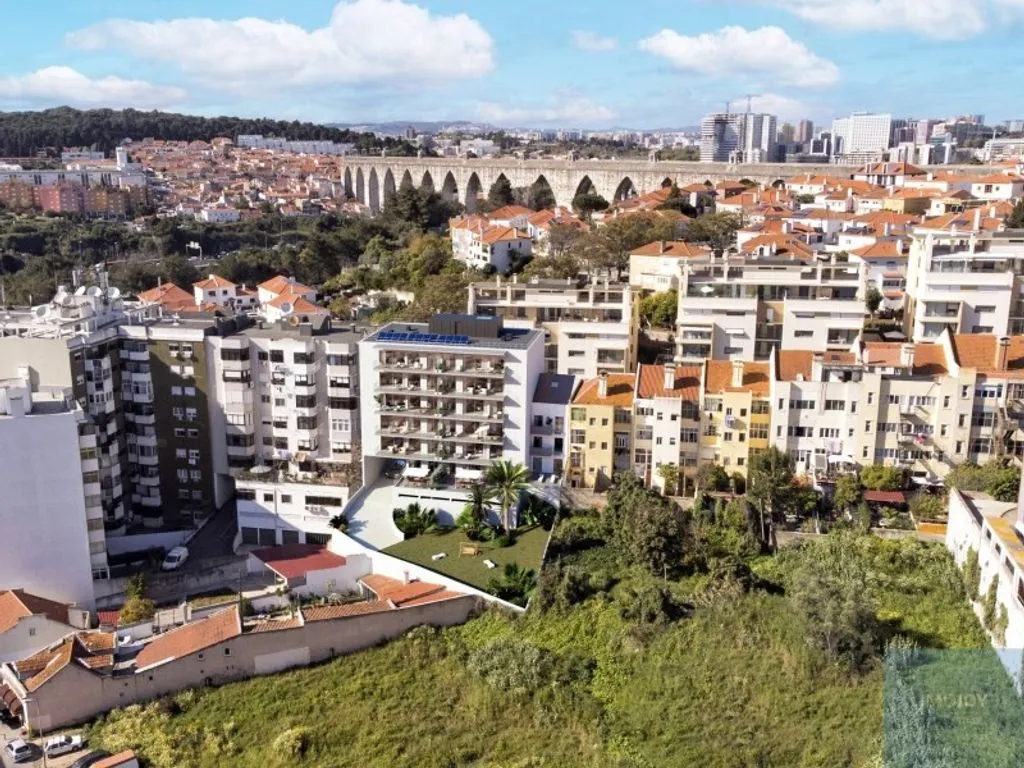 Õhuvaade - Luxury 3-Bedroom Flat in Campolide, Lisbon