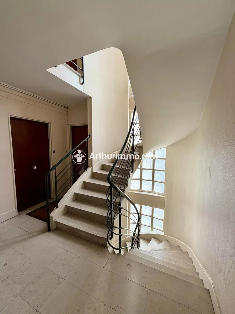 Stanze - Furnished Flat with Lift in Paris 17
