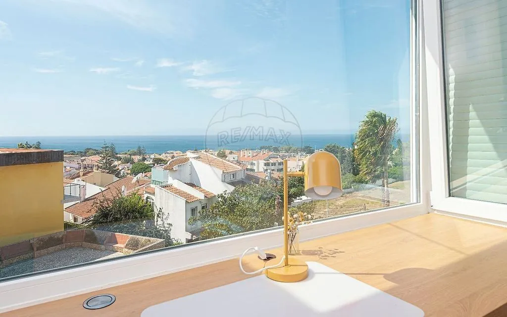 Balcony - Luxury Villa with Ocean View in Cascais
