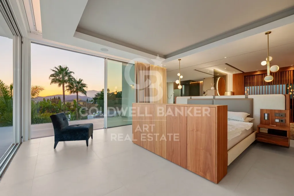 Magamistoad - Contemporary Mediterranean Villa with Panoramic Views in Benahavís