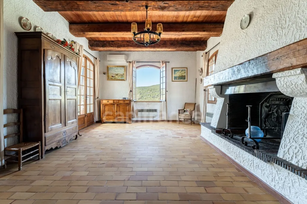 Living Room - Charm House with Garden in Ceyreste