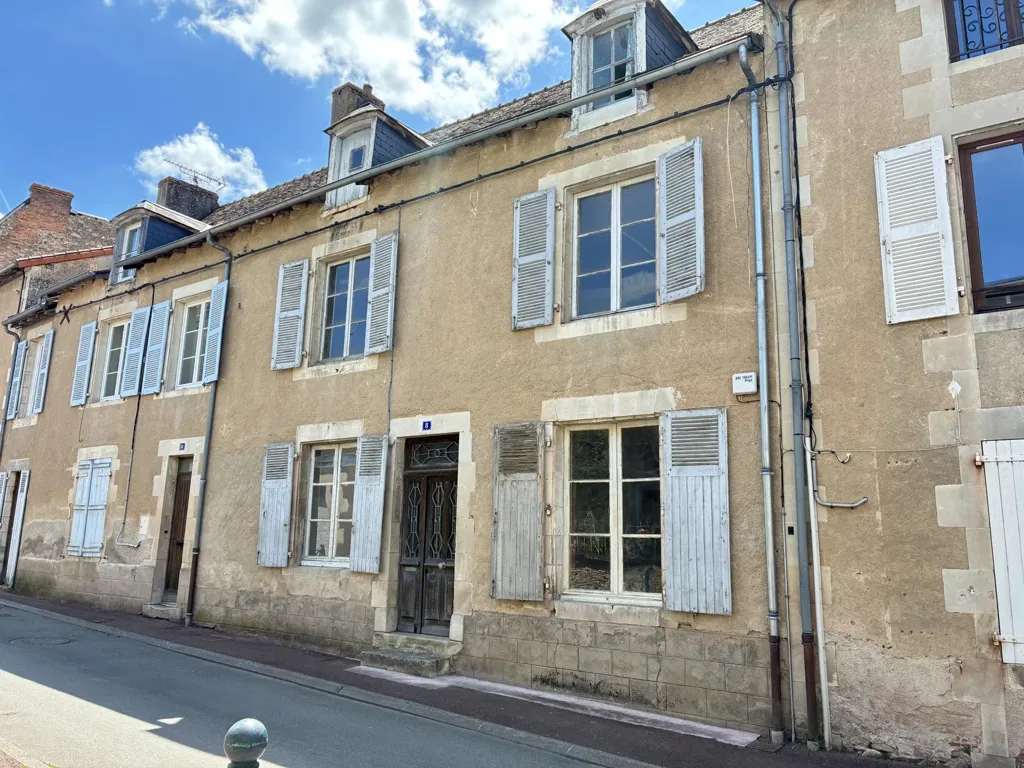 Exterior - Renovated Town House with Courtyard in Montmorillon