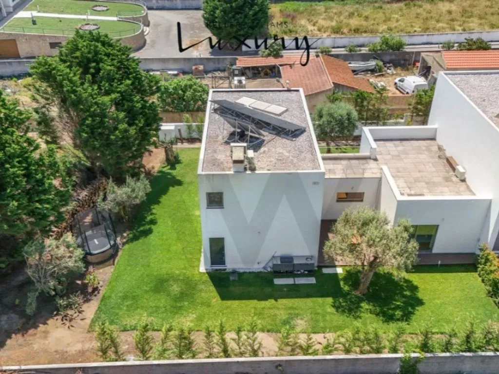 Õhuvaade - Luxury House with Garden in Sintra