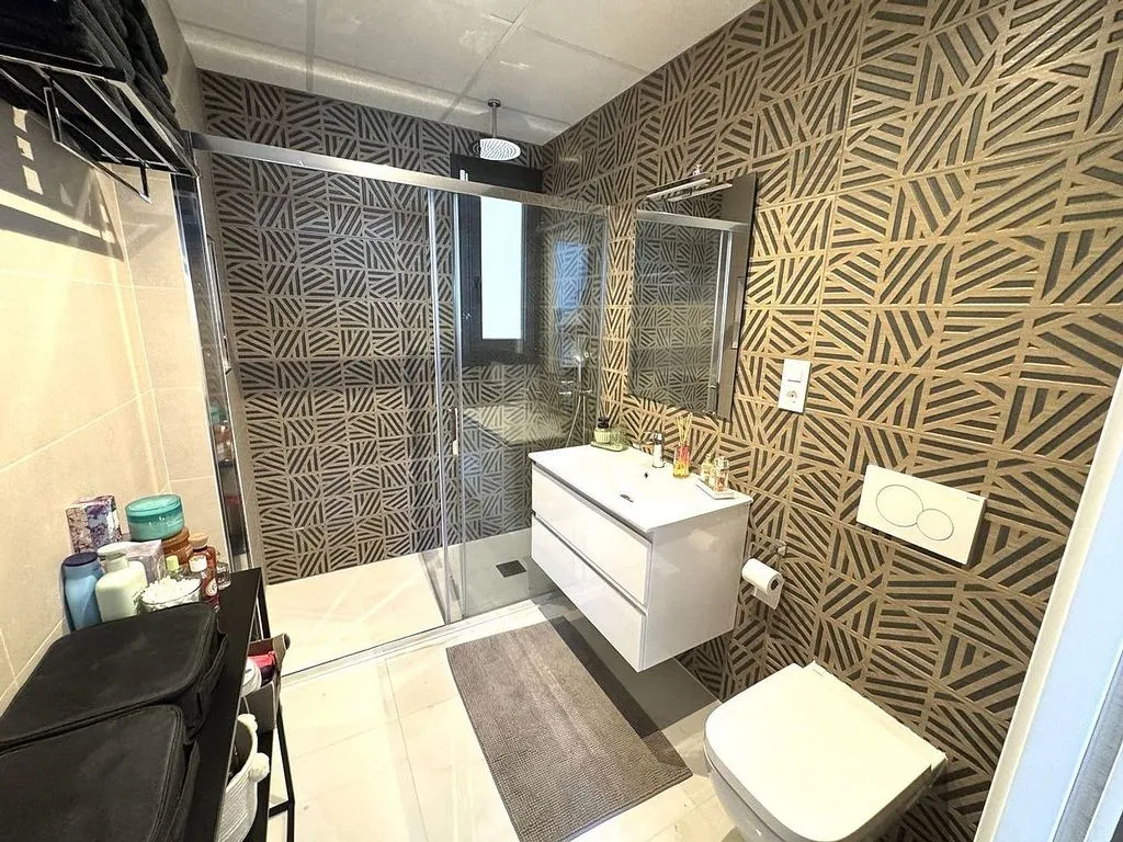 Vannitoad - 3-Bed Flat with Pool in Playa Flamenca