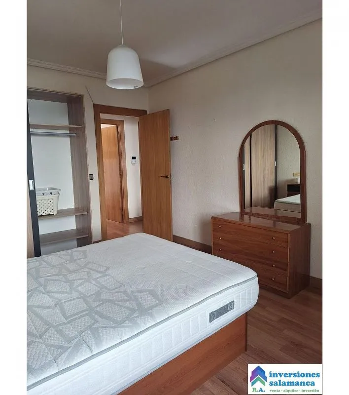 Magamistoad - Amueblado Flat with South Orientation in Carmelitas