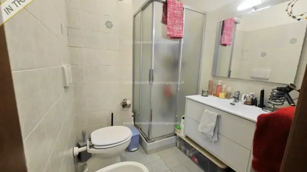 Salles de bain - Apartment with Terraces in Certaldo