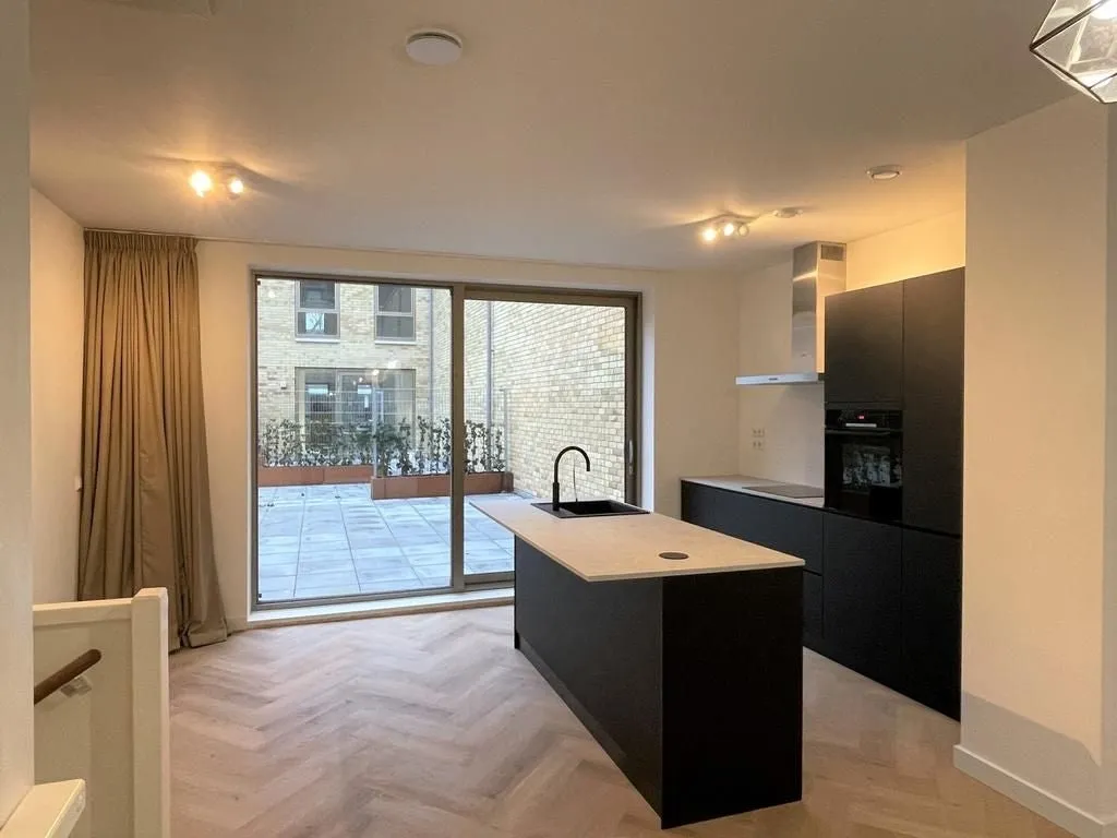 Bien 7 pièces à Den Haag