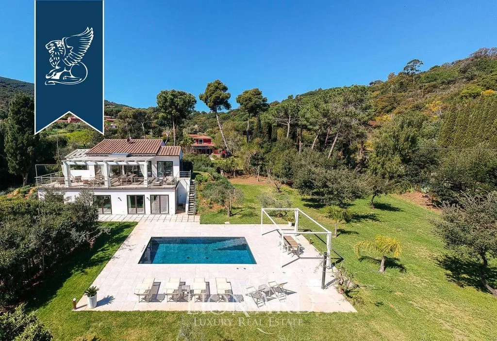 Õhuvaade - Luxury Villa with Sea View in Capoliveri