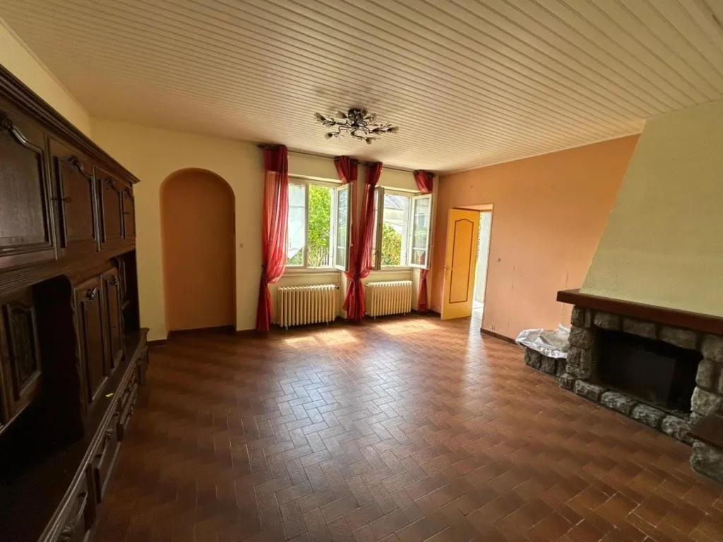 Séjour - Maison avec Dépendances dans Village Calme à 30 km de Bourges