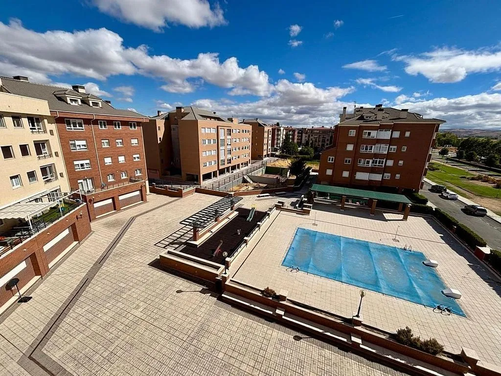 pool_area