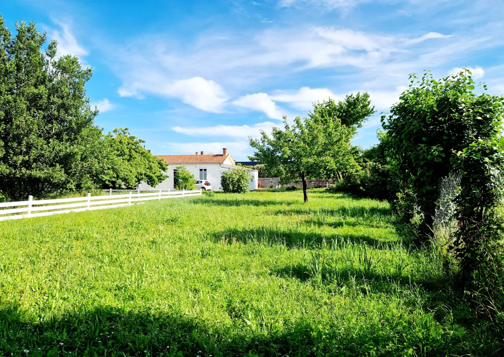 Garden - Echoppe with Garden in Tasdon, La Rochelle