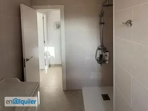 Bathrooms - Modernised Apartment with Sea View in Almuñécar