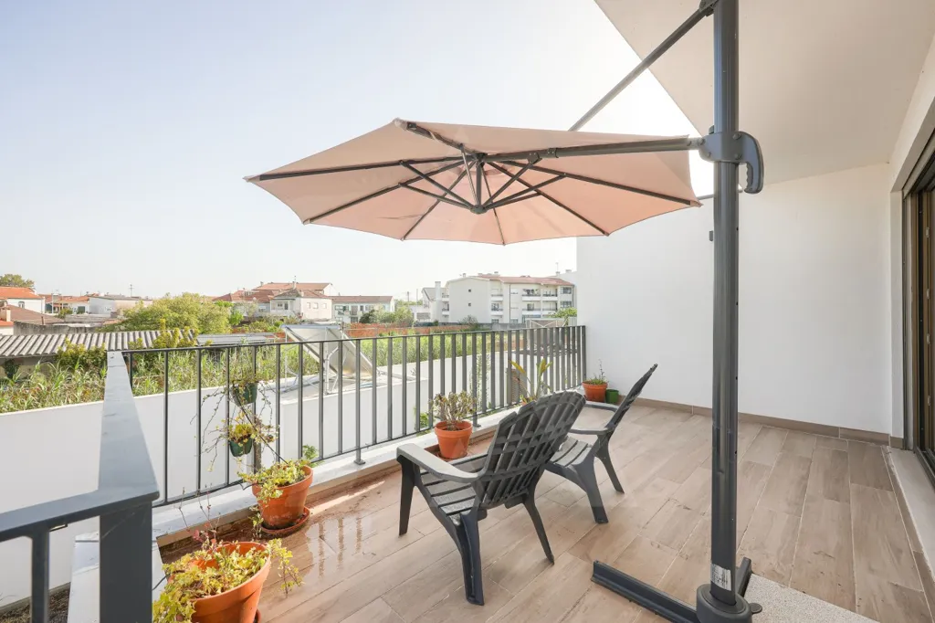 Balcon - Contemporary Villa with Ria View in Ílhavo