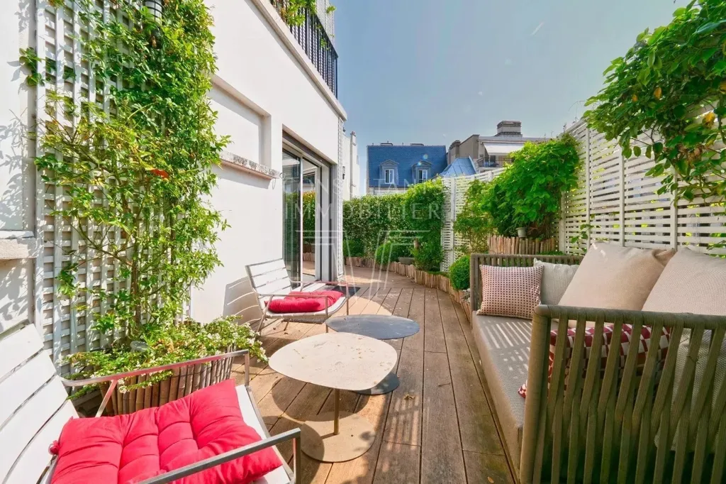 Terrass - Penthouse with Terraces in Paris XVI
