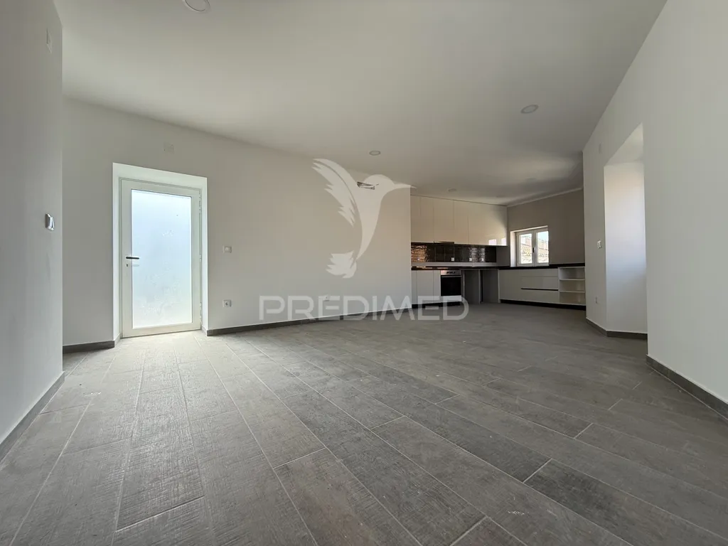 Séjour - Modern T2 Apartment with Garage in Alcanena